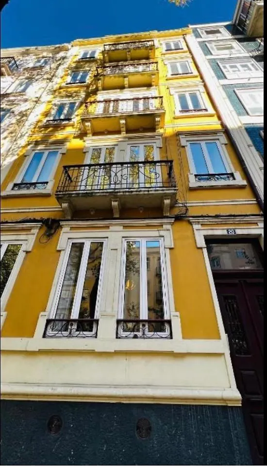 Homestay Suites Luciano Cordeiro Lisbon