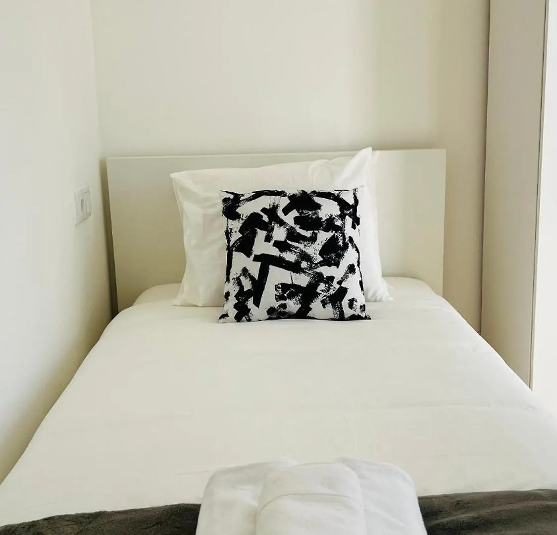 Homestay Suites Luciano Cordeiro Lisbon