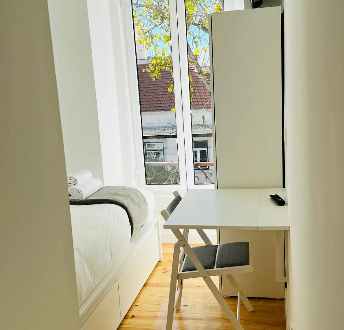 Homestay Suites Luciano Cordeiro Lisbon