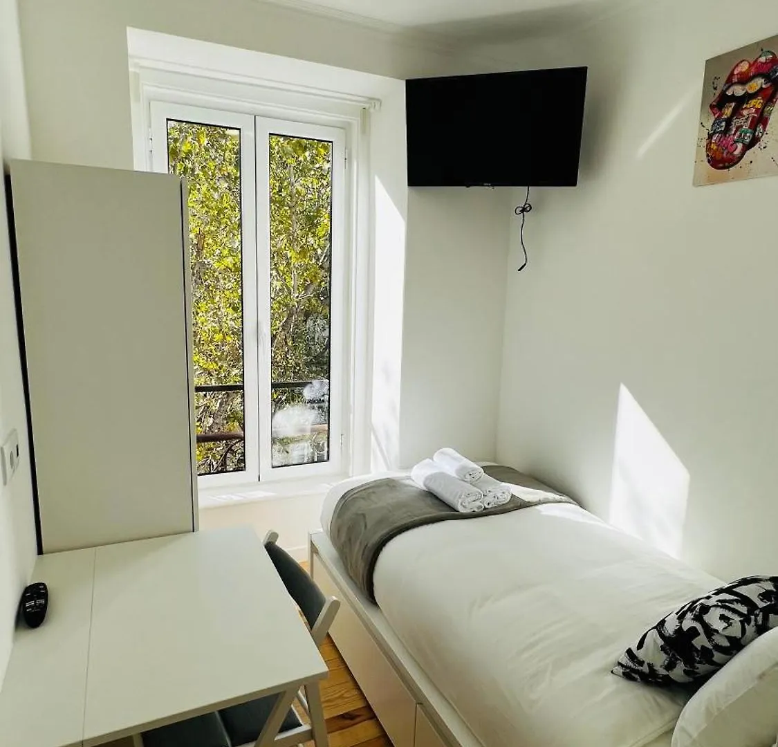 Homestay Suites Luciano Cordeiro Lisbon
