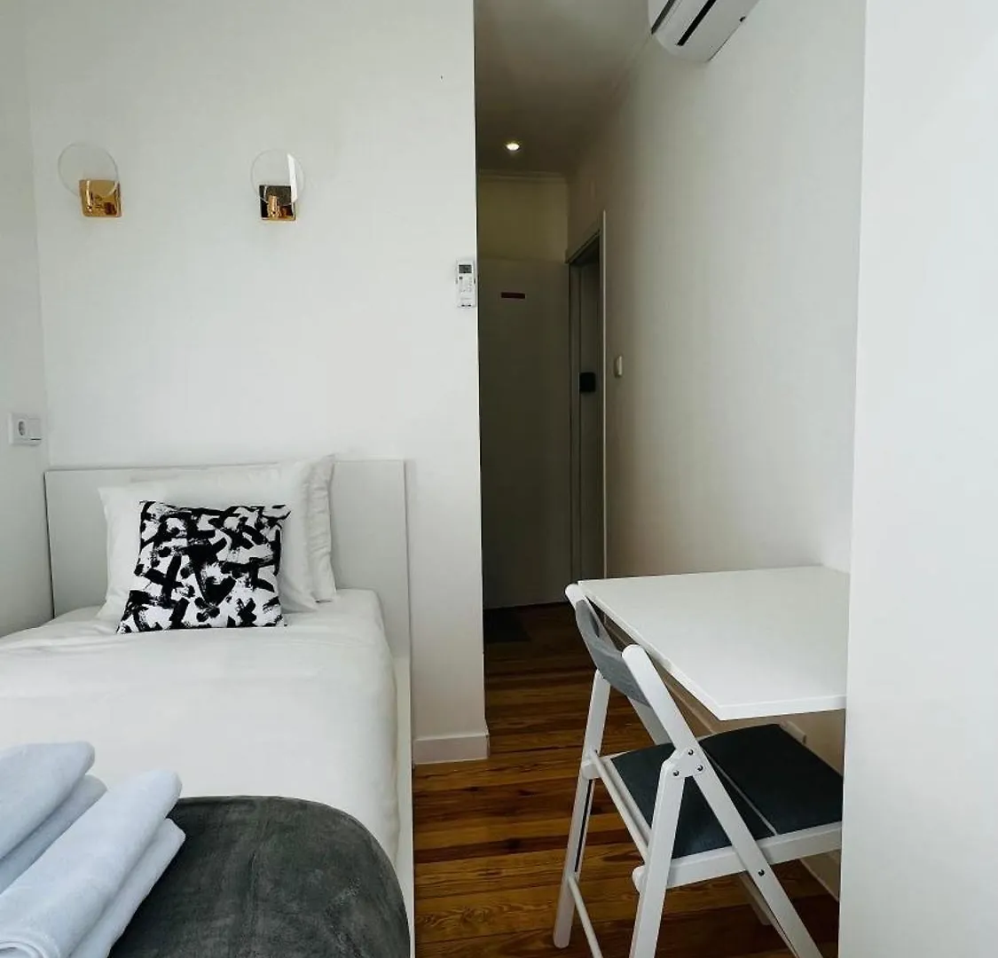 Homestay Suites Luciano Cordeiro Lisbon