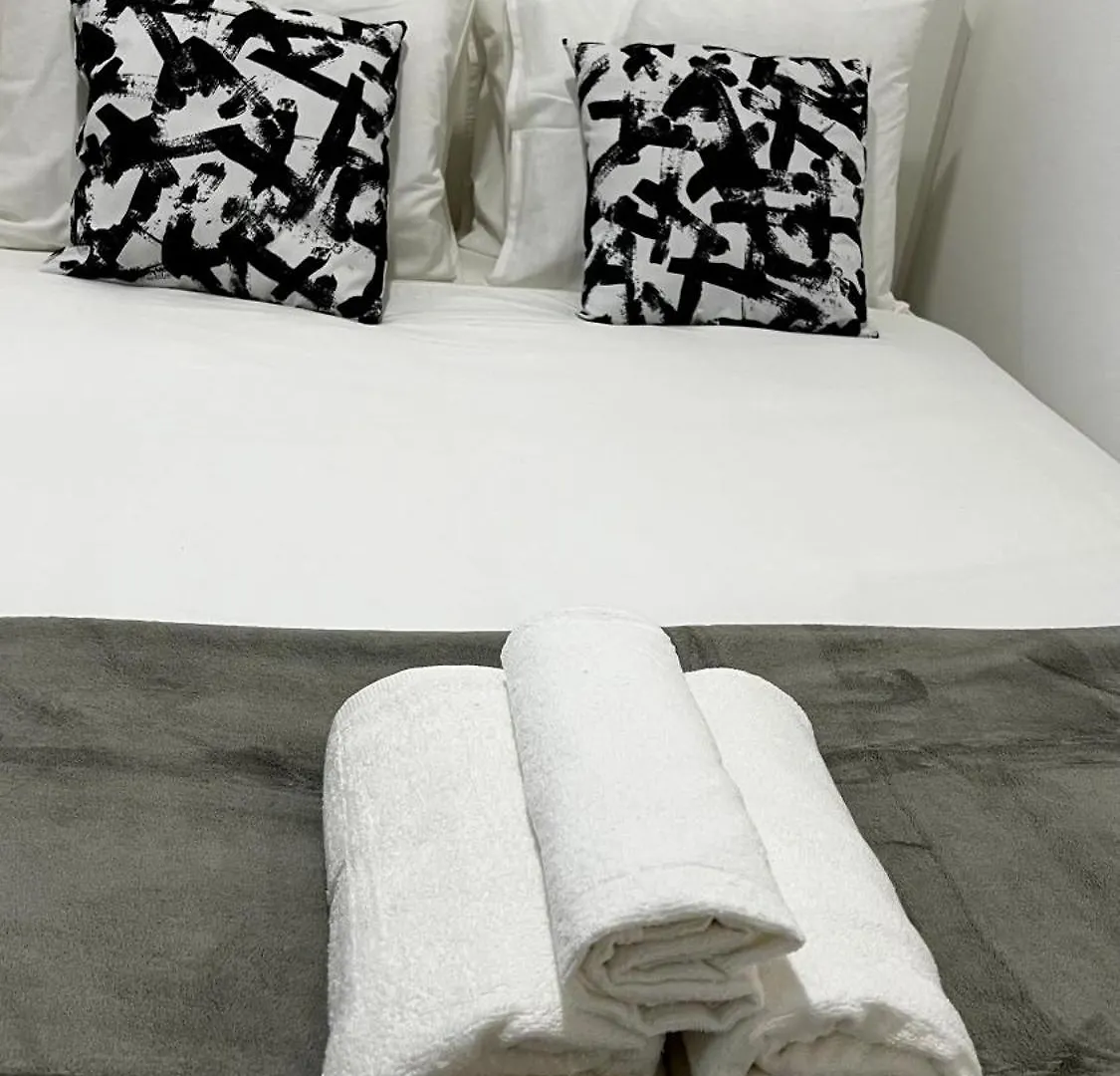 Suites Luciano Cordeiro Lisbon