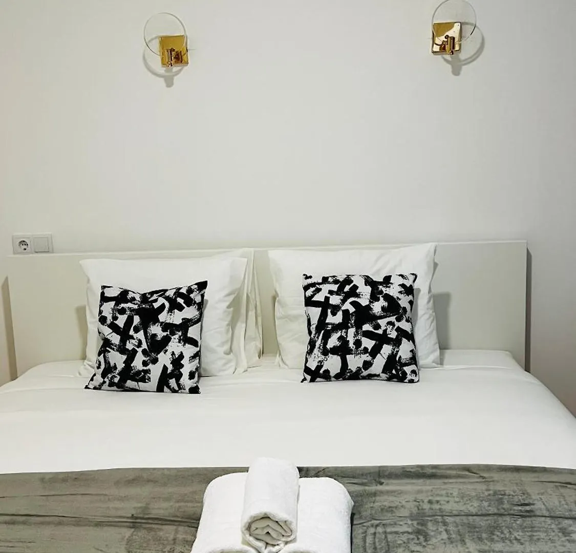 Suites Luciano Cordeiro Lisbon 0*,  Portugal